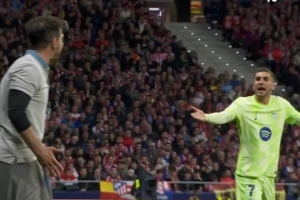 九游账号中心登录-上火了马卡报：费兰-托雷斯在场边和西蒙尼发生争吵