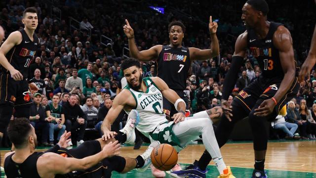 九游登录入口-哀兵热火用强硬抑制绿衫军 罗威伤退影响大于预期